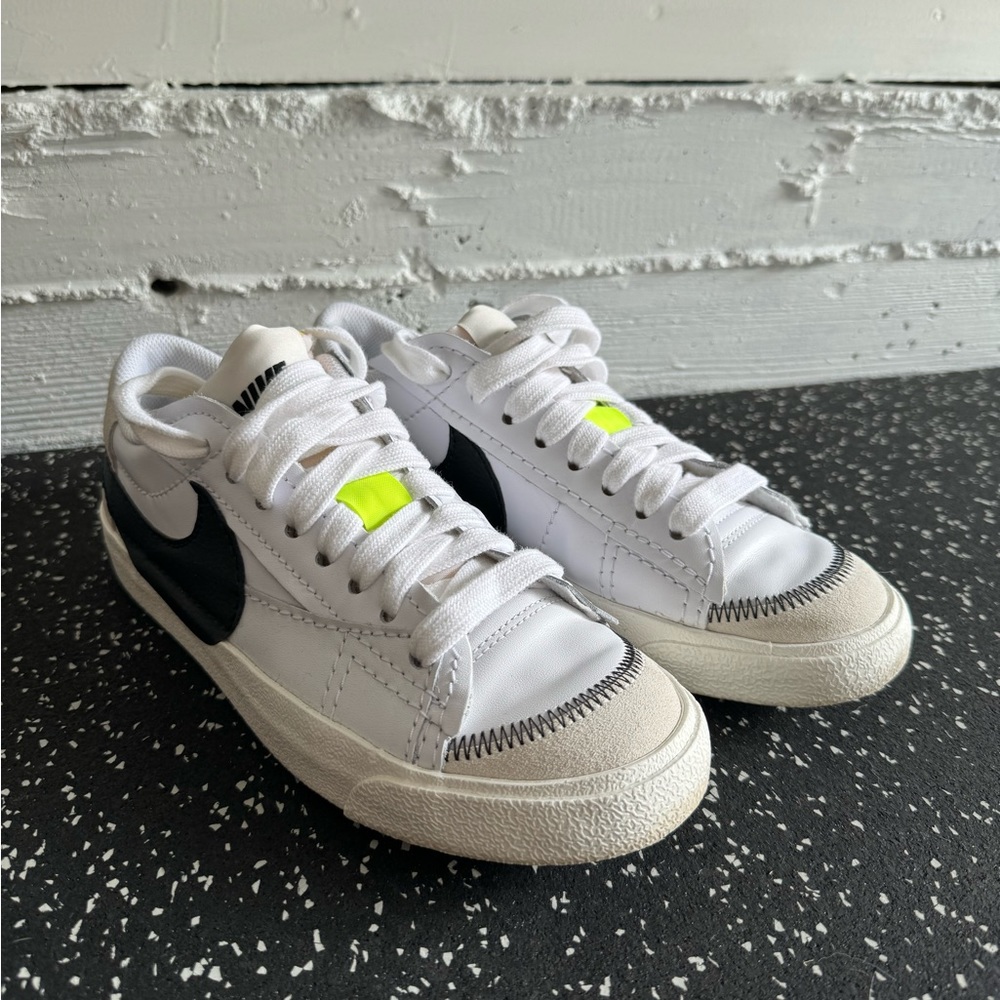 Nike Blazer Low ‘77 Jumbo Sneaker